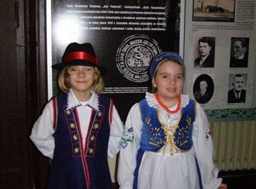 Scenariusze po kaszubsku - w książce „W krôjnie 5535