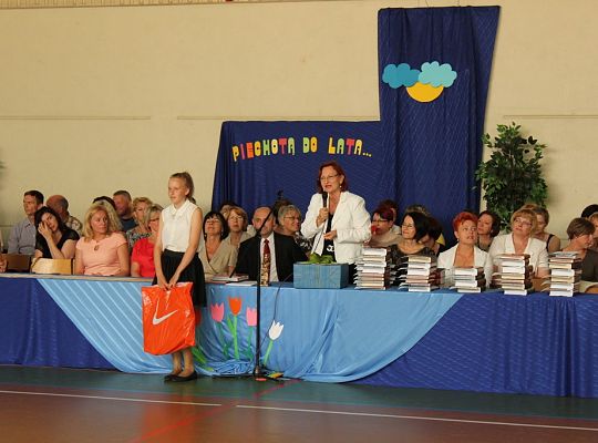 Nagrodzeni za odpowiedzialność i pomoc 5927