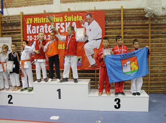 Medale dla lęborskich karateków 6913