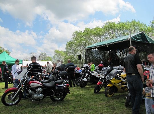 Majówka w Wilkowie odwiedzana tłumnie 8218