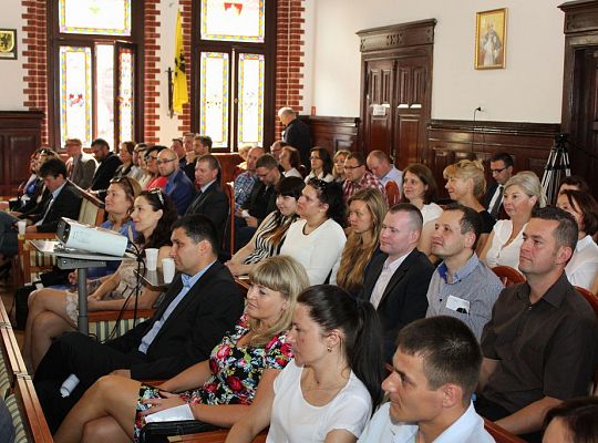 IV Międzynarodowa Konferencja oraz VIII 8714