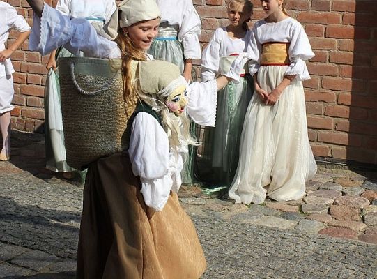 Warsztaty i Pokazy Tańców Dawnych w Lęborku 9934