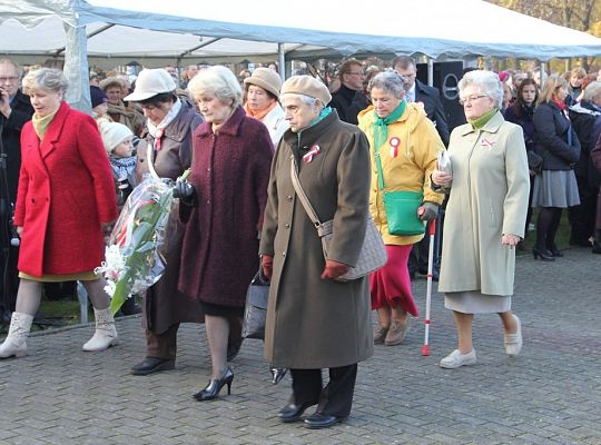 Lębork uczcił 96 rocznicę odzyskania 10325