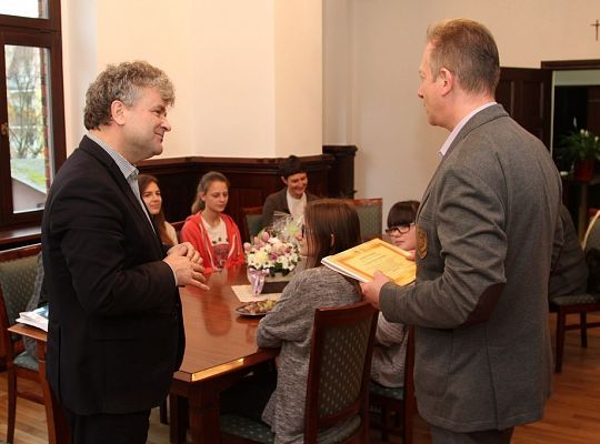 Eduscience z wizytą w Ratuszu 10401