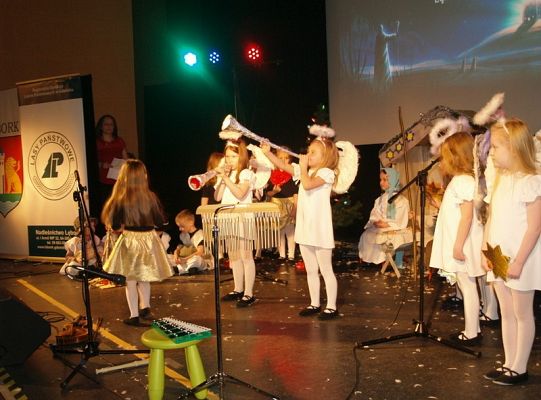 XI  Miejski Przegląd Jasełek 10574