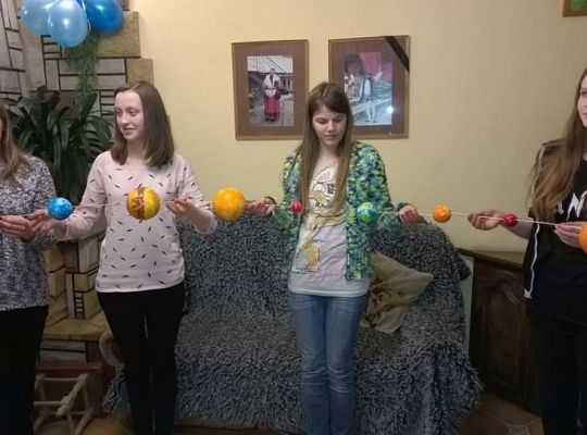 Śnieg,narty i dobra zabawa. 10742