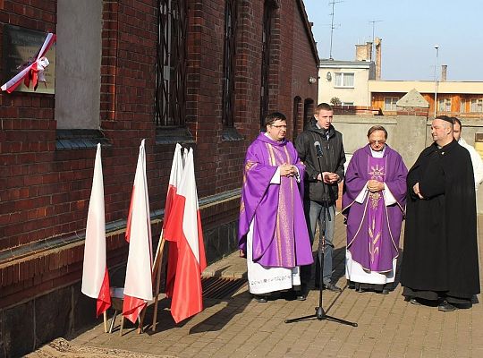 Tablica pamięci wydarzeń 10 marca 1945 odsłonięta 10821