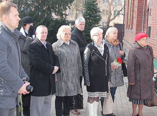 Tablica pamięci wydarzeń 10 marca 1945 odsłonięta 10829