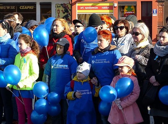 Niebieski Marsz dla Autyzmu przemaszerował przez 11103
