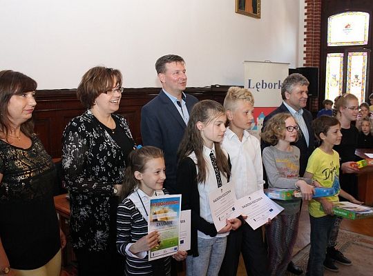 Szybko czytali o książkach i kamieniach 11554