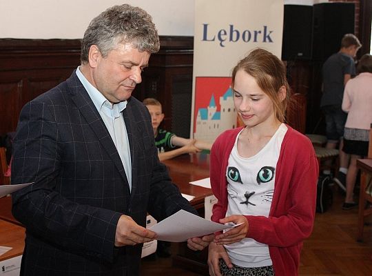 Szybko czytali o książkach i kamieniach 11555
