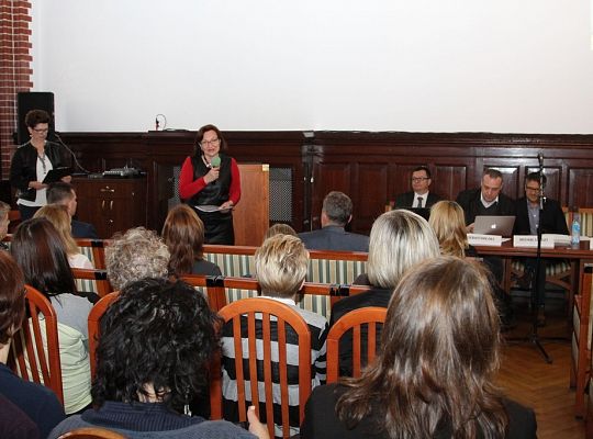 IV Konferencja Przeciw Przemocy w Rodzinie 13370