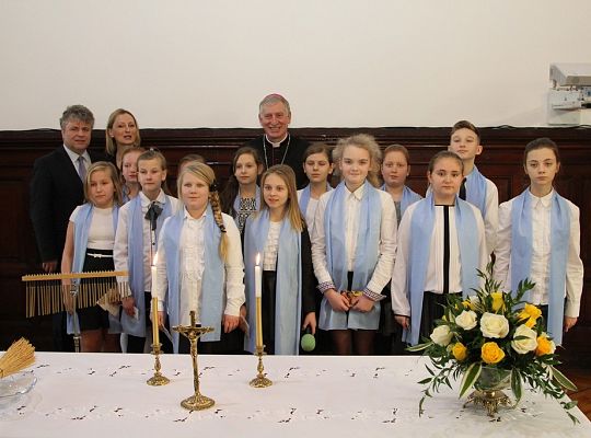 Ksiądz Biskup kolędował w ratuszu 13867