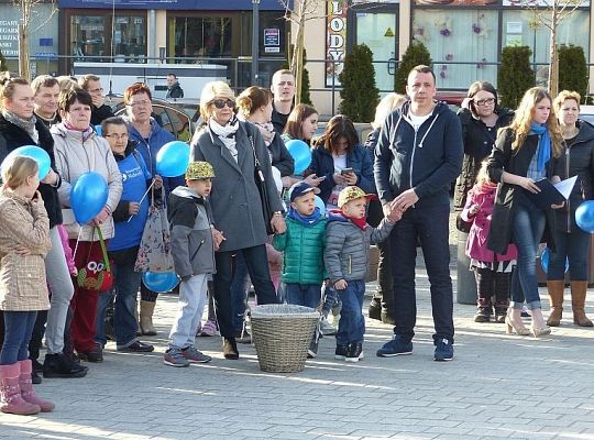 Marsz dla Autyzmu przeszedł ulicami Lęborka 14205