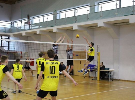 Bojan Żubry i Drywa Kowalstwo w finale Amatorskiej 14351