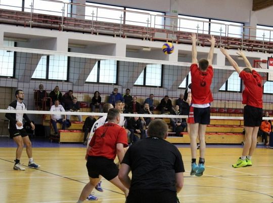 Bojan Żubry i Drywa Kowalstwo w finale Amatorskiej 14354