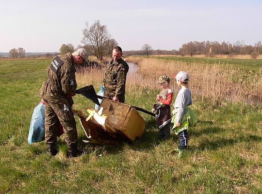 W sobotę sprzątanie rzeki Łeby 14386