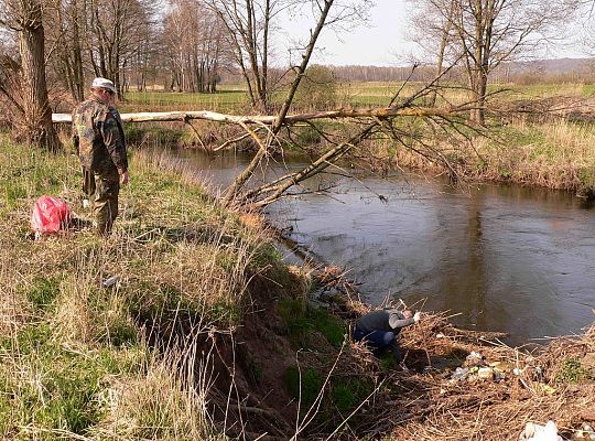 W sobotę sprzątanie rzeki Łeby 14387