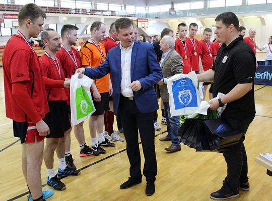 Bojan Żubry mistrzem Amatorskiej Ligi Siatkówki 14445