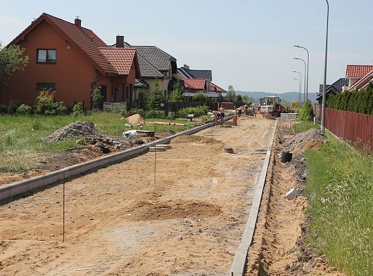 Będzie asfalt na Strzelców Podhalańskich i 14736