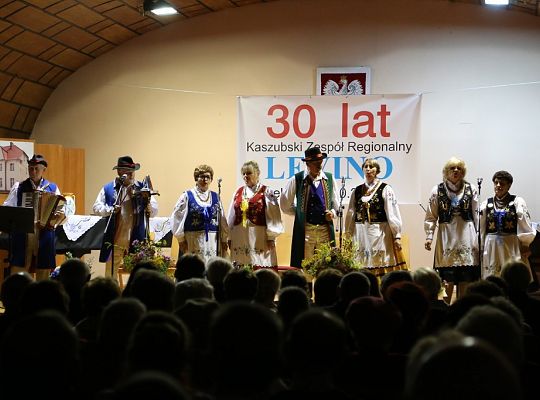 30 lat Kaszubskiego Zespołu Regionalnego „LEVINO” 16469