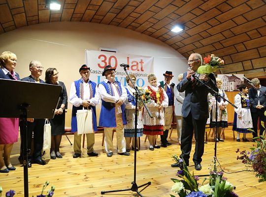 30 lat Kaszubskiego Zespołu Regionalnego „LEVINO” 16473