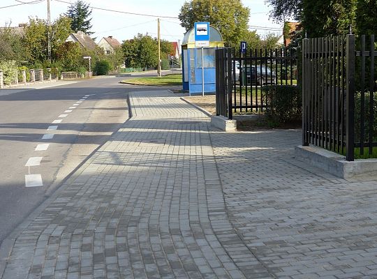 Ks. Gracza z nowym chodnikiem 16628