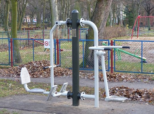 Na Ks. Gracza i w Parku im. Michalskiego stanęły 17304