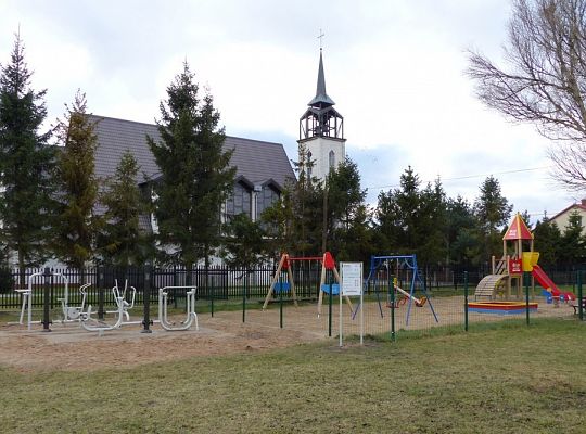 Na Ks. Gracza i w Parku im. Michalskiego stanęły 17293