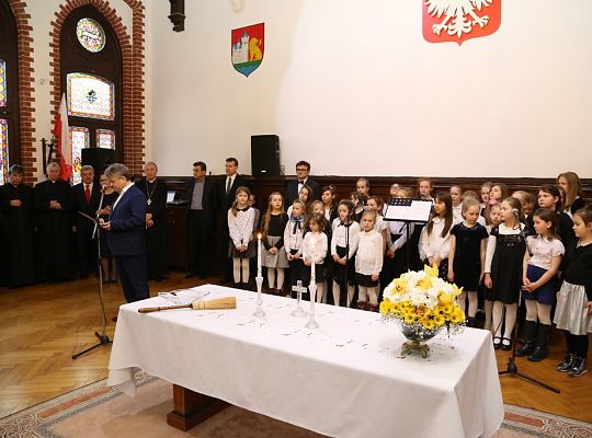 Kolęda Biskupa w ratuszu 17604