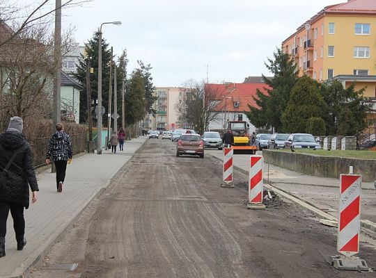 Będzie nowy asfalt na Legionów Polskich i 18221