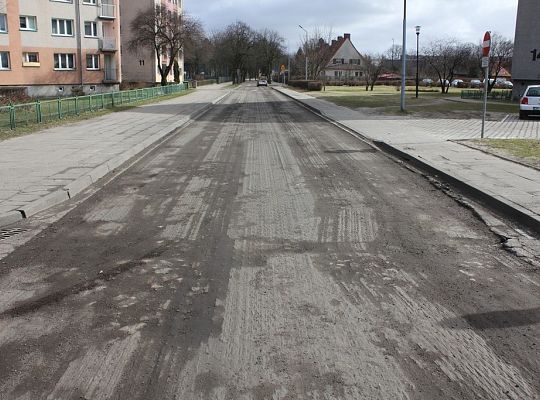 Będzie nowy asfalt na Legionów Polskich i 18224