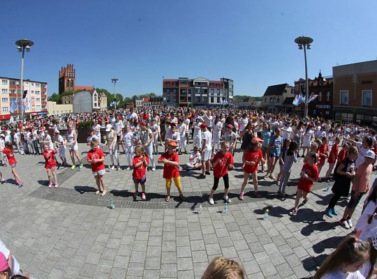 Rekord w tańczeniu układu choreograficznego do 19044