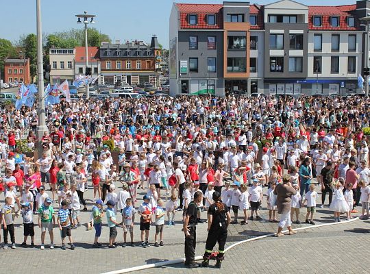 Rekord w tańczeniu układu choreograficznego do 19054