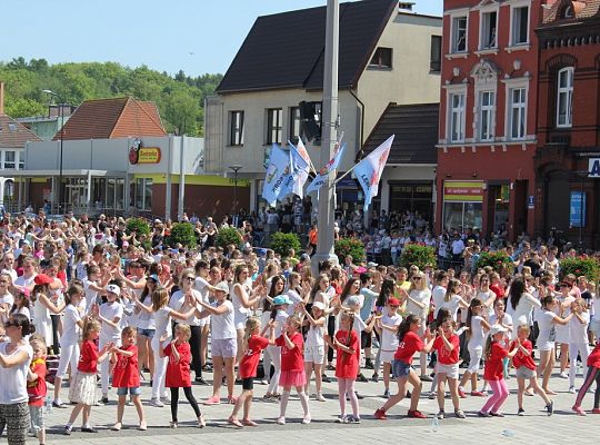 Rekord w tańczeniu układu choreograficznego do 19081