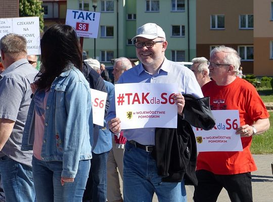 Protest w sprawie budowy drogi ekspresowej S6 19133