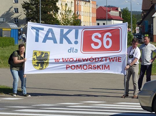 Protest w sprawie budowy drogi ekspresowej S6 19137