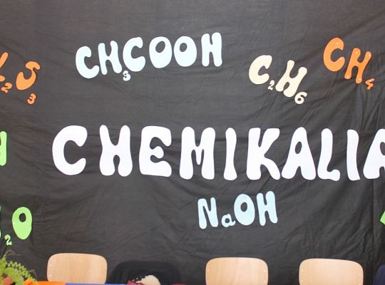 Chemikalia 2017. Gimnazjaliści sprawdzili wiedzę z 19170