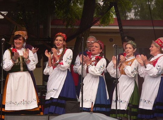 Liczna delegacja lęborskich Kaszubów na XIX 19871