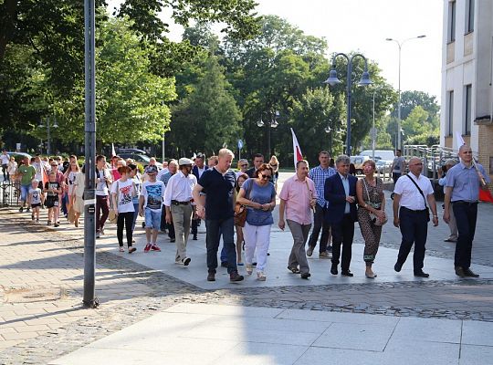 „Lębork Pamięta”. 73. Rocznica wybuchu Powstania 20463