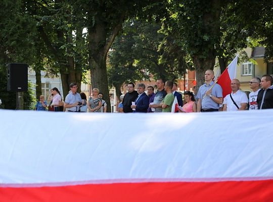 „Lębork Pamięta”. 73. Rocznica wybuchu Powstania 20472