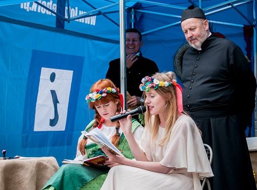 Narodowe Czytanie „Wesela” St. Wyspiańskiego 20831