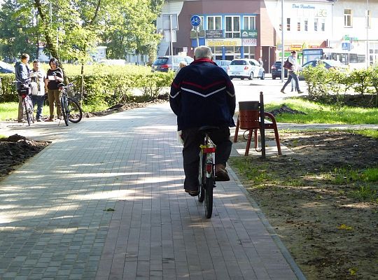 Ścieżka rowerowa otwarta. Bezpieczny przejazd 20876