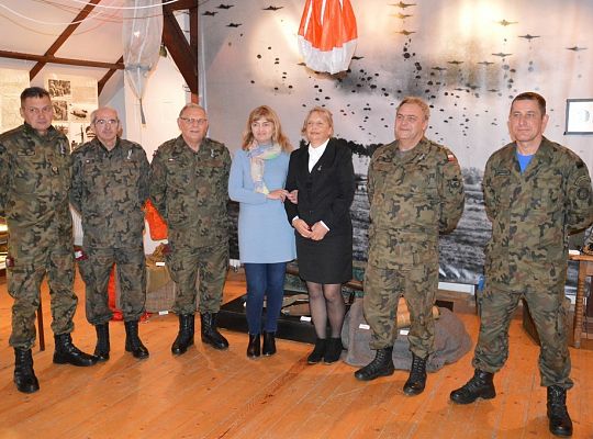 Pomnik generała Stanisława Sosabowskiego 21377
