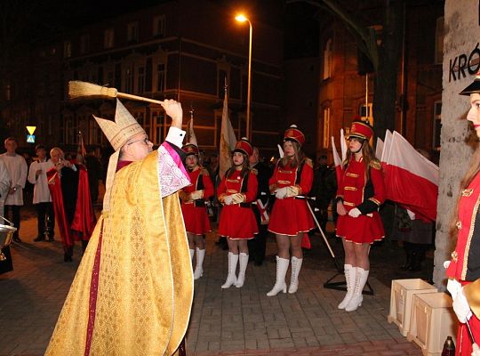 Poświecenie Figury Jezusa Chrystusa Naszego Króla 21987