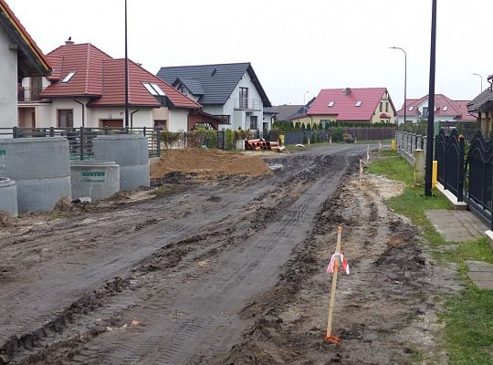 Asfalt na Małopolskiej do końca roku 22058