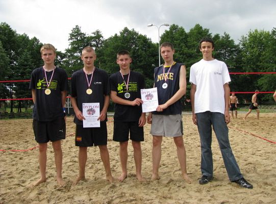 II Wakacyjny Turniej Siatkówki Plażowej 775