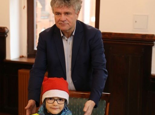 Przedszkolaki z życzeniami w Ratuszu 22403