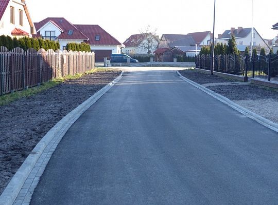 Kanalizacja deszczowa i nowy asfalt na 22434