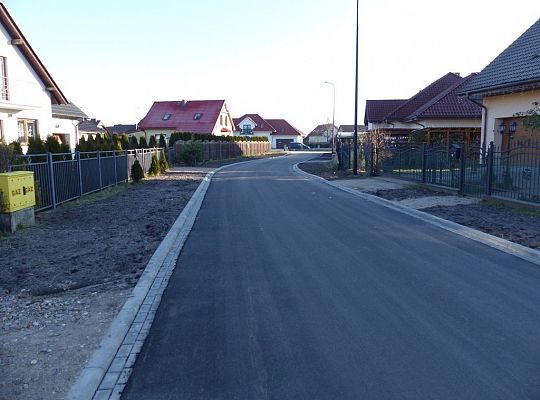 Kanalizacja deszczowa i nowy asfalt na 22446